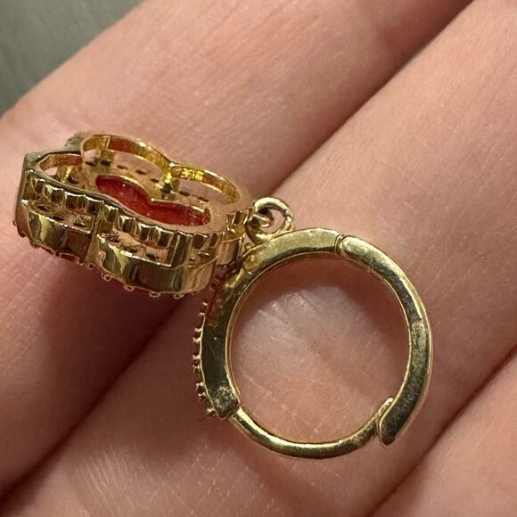 14K‎ Gold Plated Huggie Hoop Red 4-Leaf Clover Dainty Drop Dangle Earrings - Picture 6 of 6